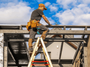 Budowa wiaty garażowej – kiedy zgłoszenie, a kiedy pozwolenie?